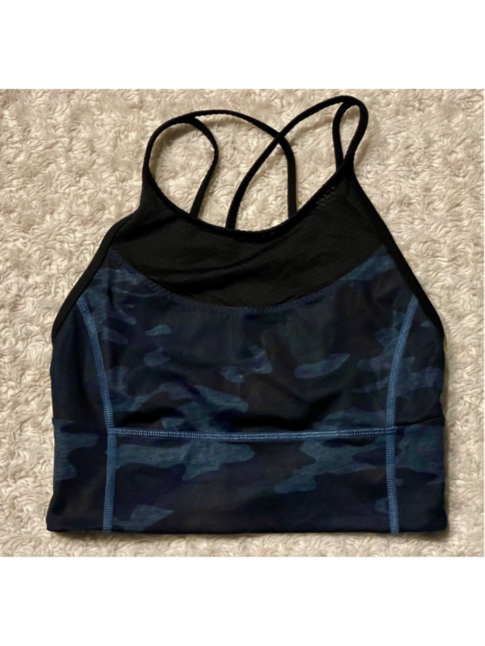Lululemon Women’s Sports Bra, Size 4, EUC